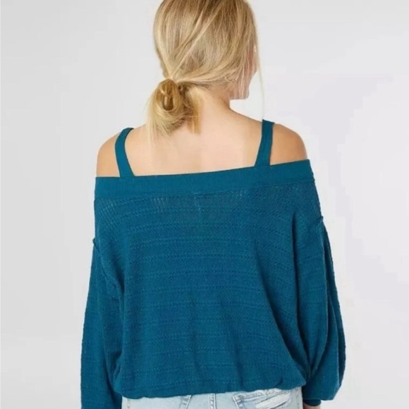 FREE PEOPLE • Teal Off-Shoulder Sistine Hacci Sweater Cold-Shoulder Top - Picture 5 of 9